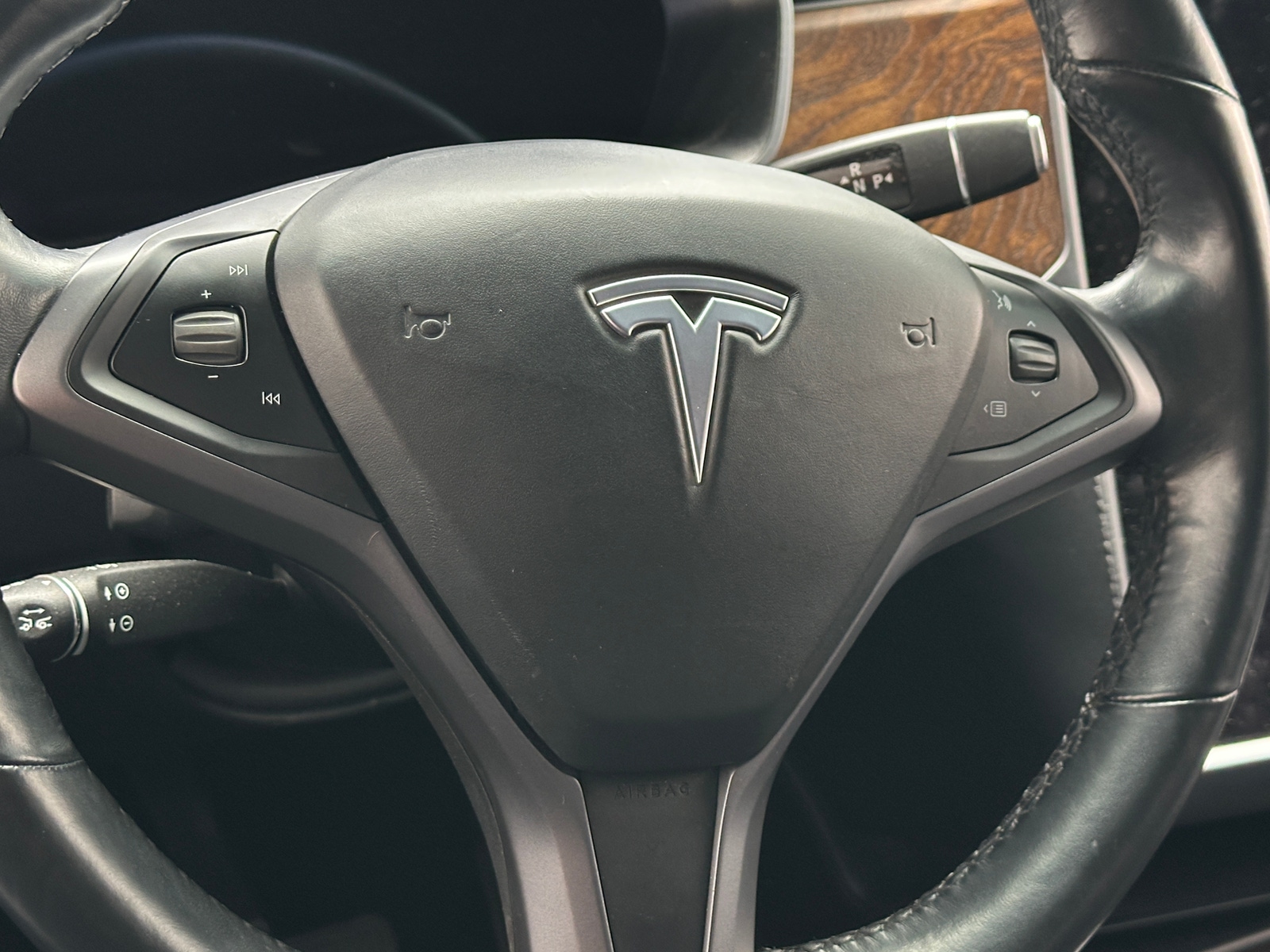 Thumbnail: 2021 Tesla Model X - 4