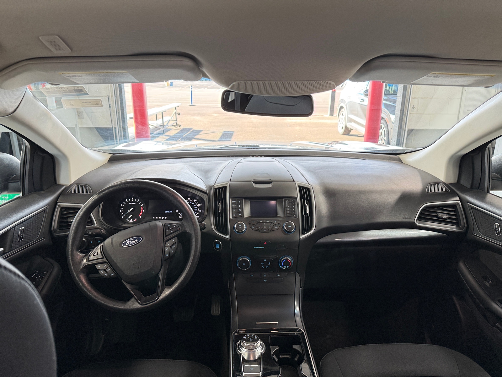 Thumbnail: 2019 Ford Edge - 3