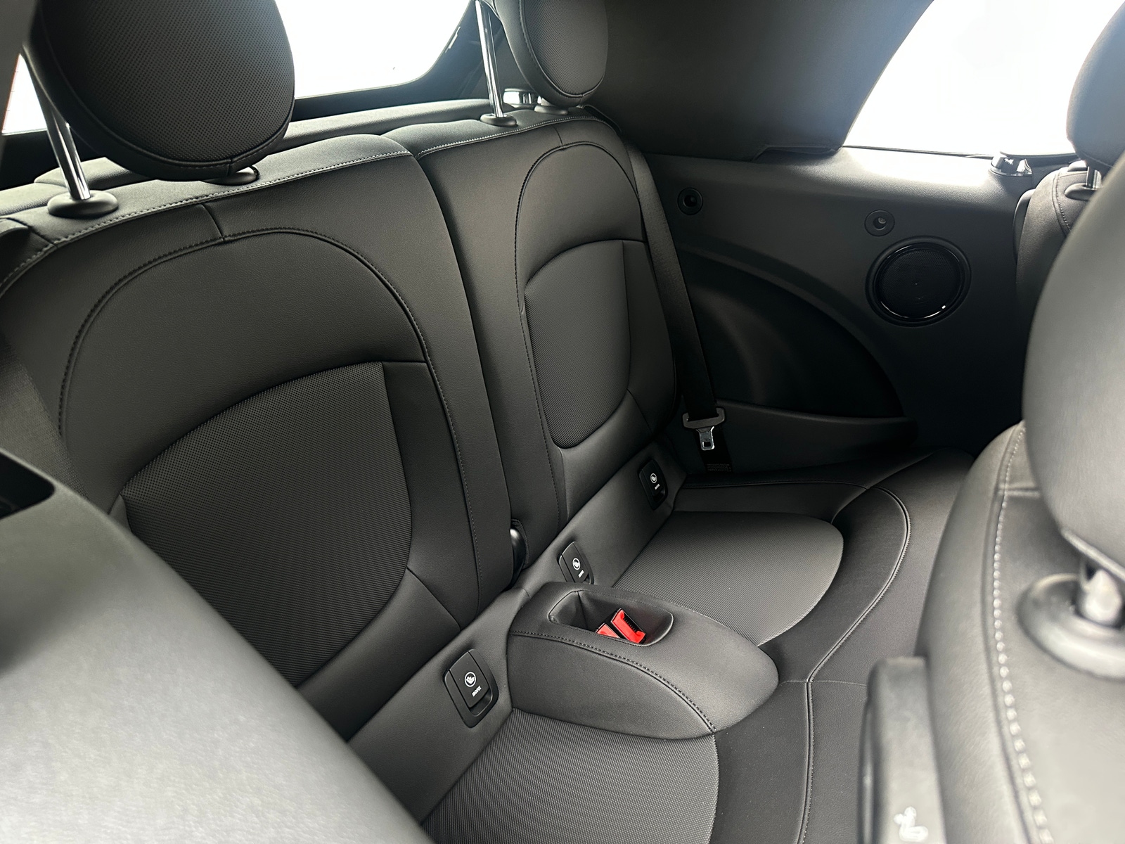 Thumbnail: 2024 MINI Cooper Convertible - 5