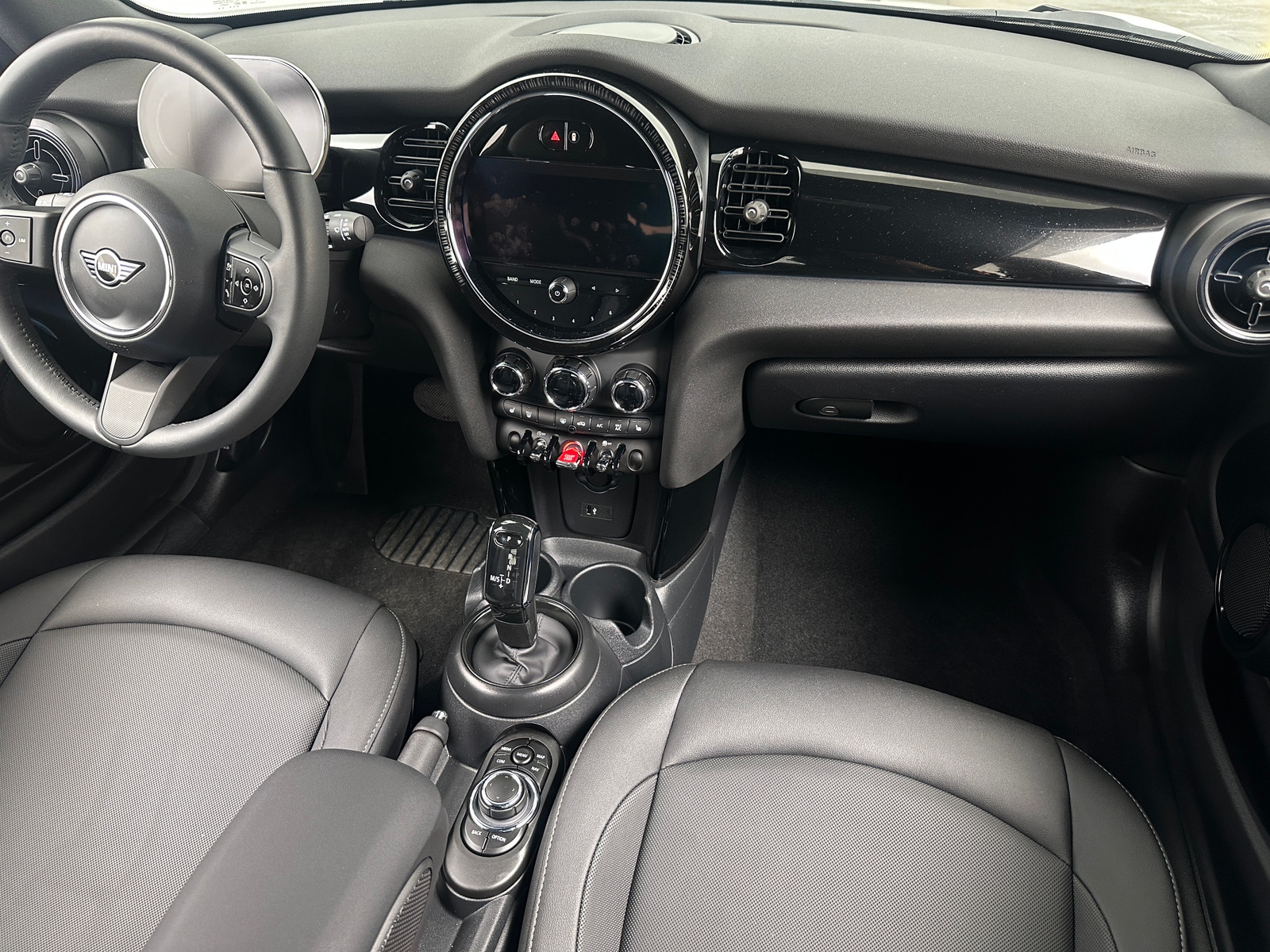 Thumbnail: 2024 MINI Cooper Convertible - 2