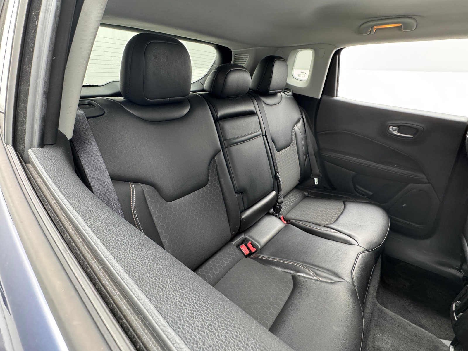 Thumbnail: 2018 Jeep Compass - 6