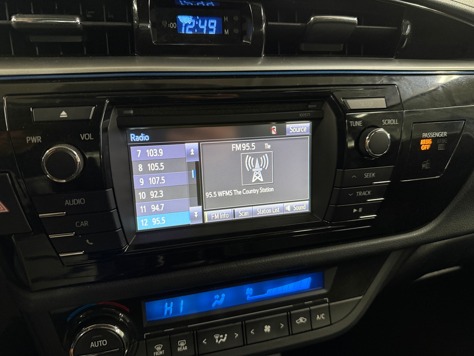 Thumbnail: 2016 Toyota Corolla - 4