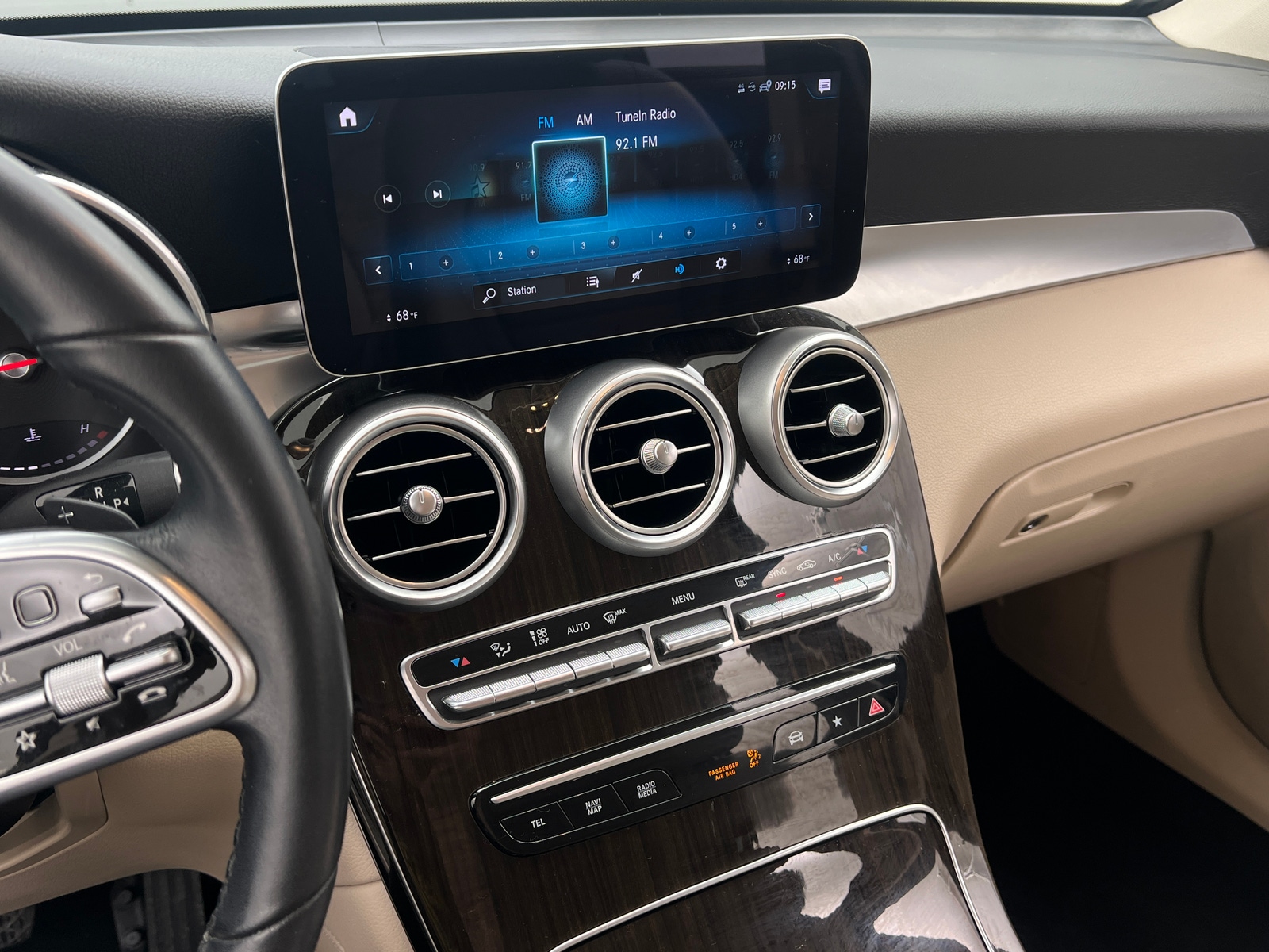 Thumbnail: 2020 Mercedes-Benz GLC - 3