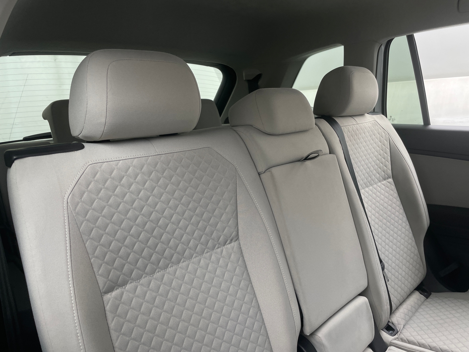 Thumbnail: 2019 Volkswagen Tiguan - 6