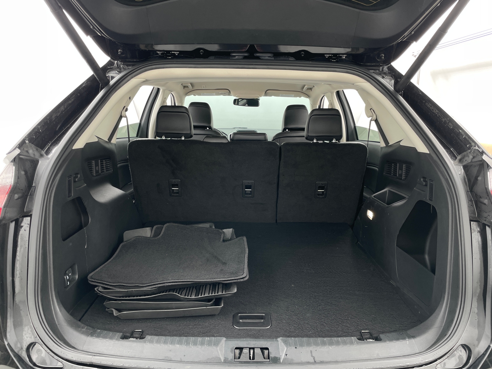 Thumbnail: 2024 Ford Edge - 6