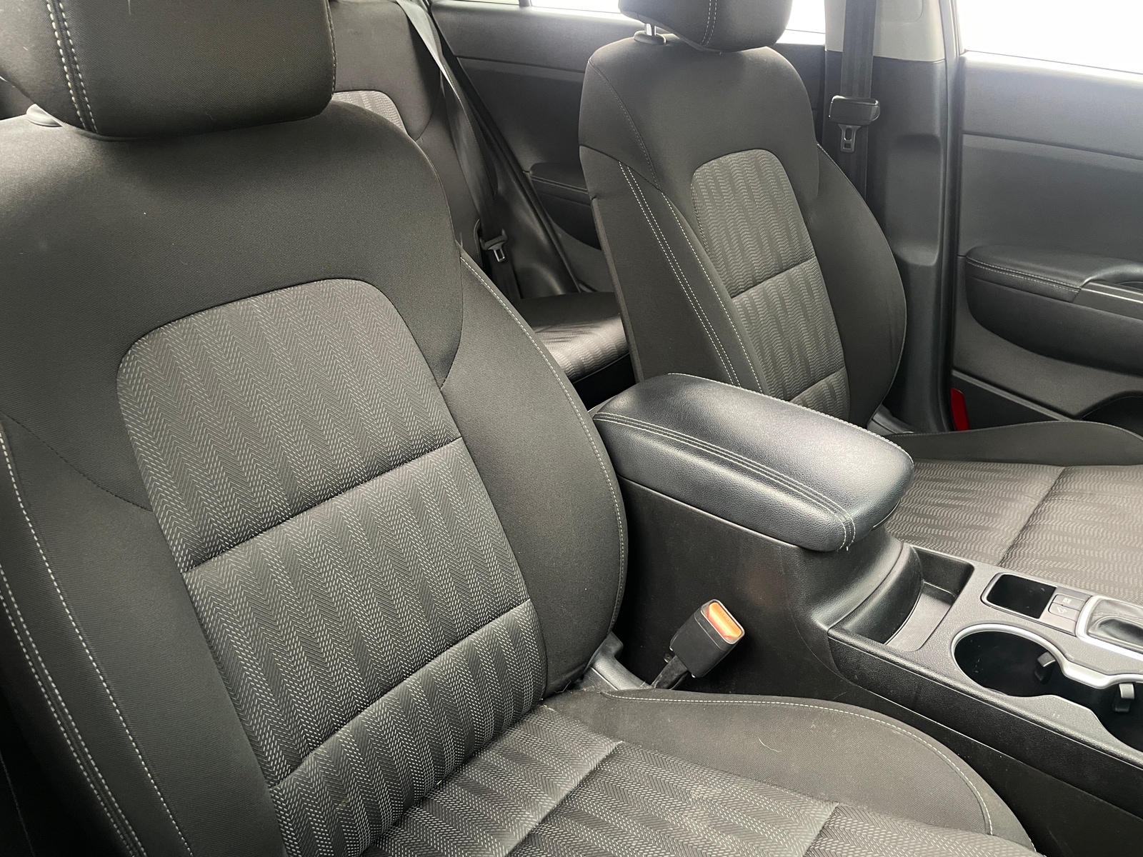 Thumbnail: 2017 Kia Sportage - 2