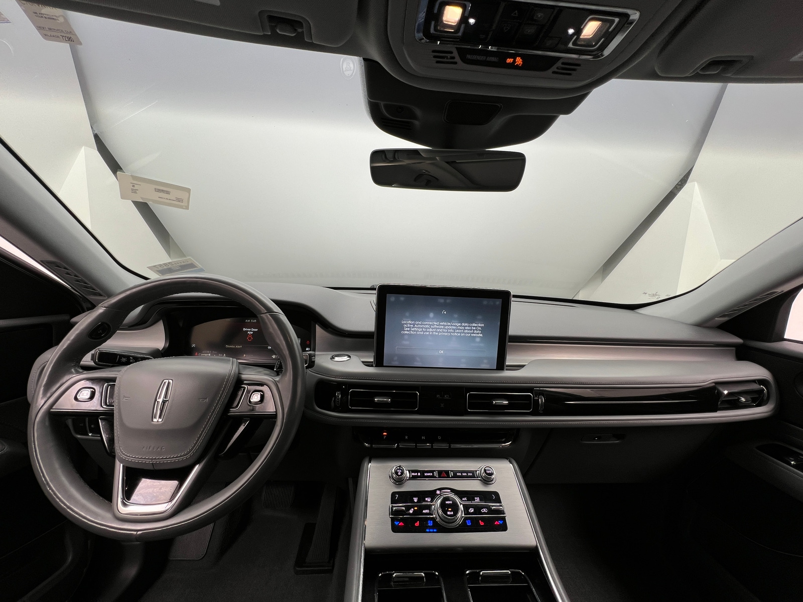 Thumbnail: 2020 Lincoln Aviator - 2