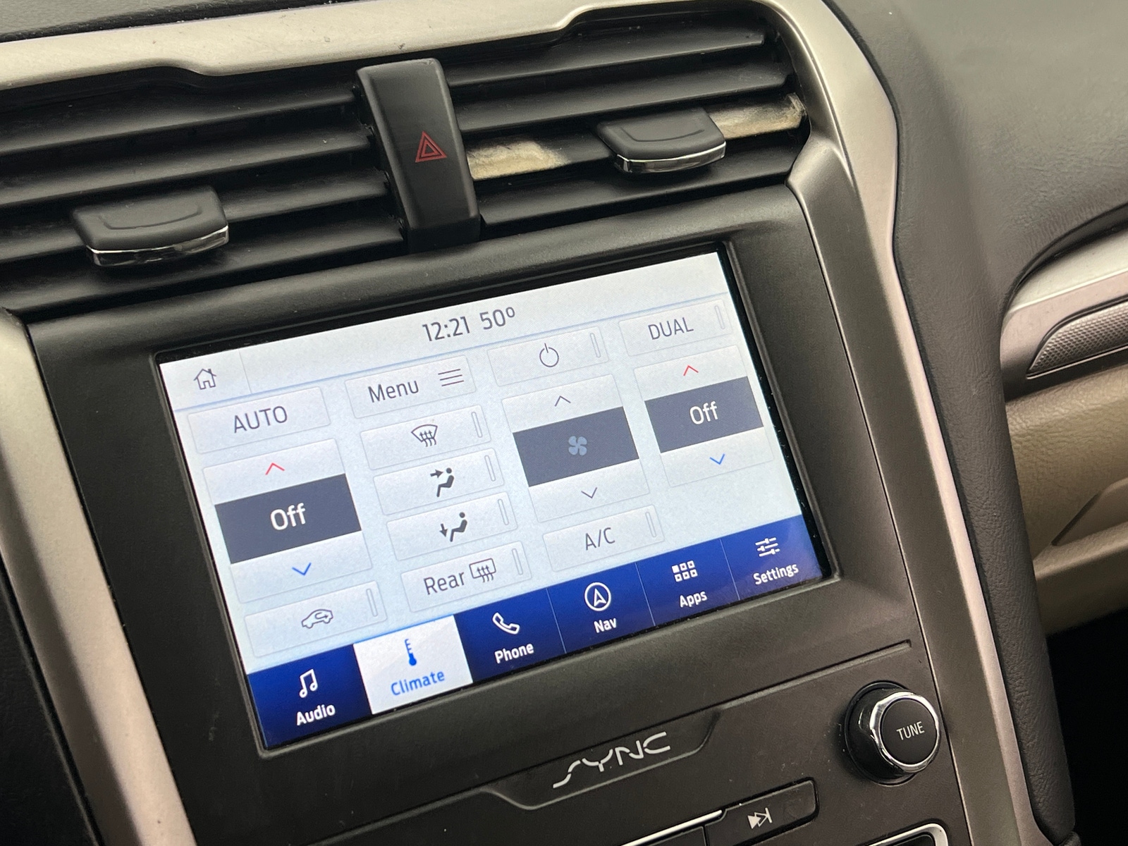 Thumbnail: 2020 Ford Fusion - 4