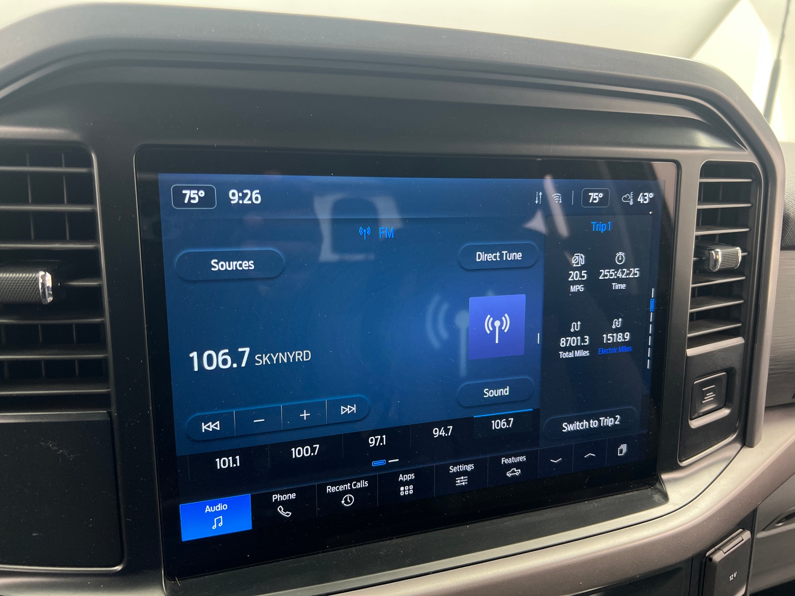 Thumbnail: 2025 Ford Econoline - 4