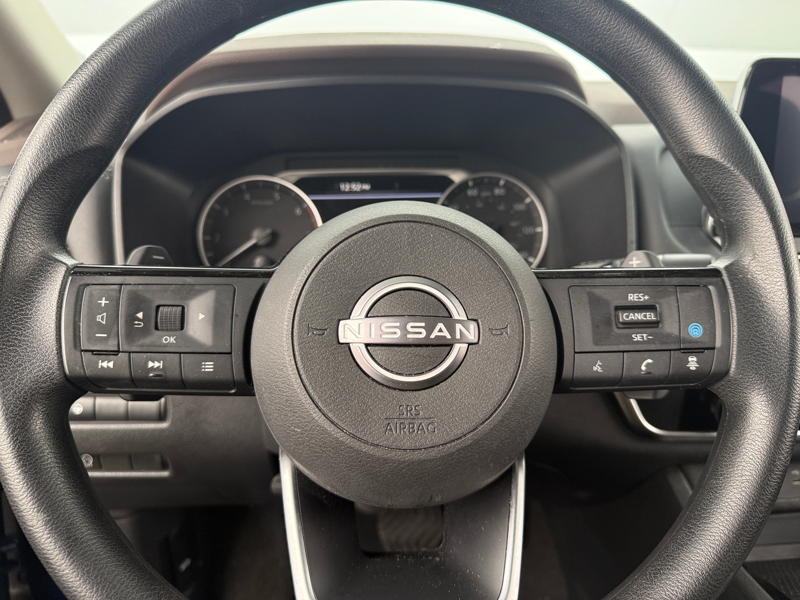 Thumbnail: 2023 Nissan Rogue - 5