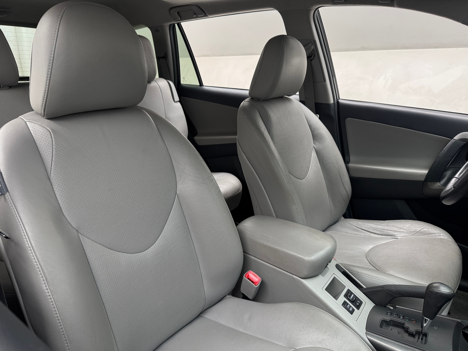 Thumbnail: 2012 Toyota RAV4 - 2