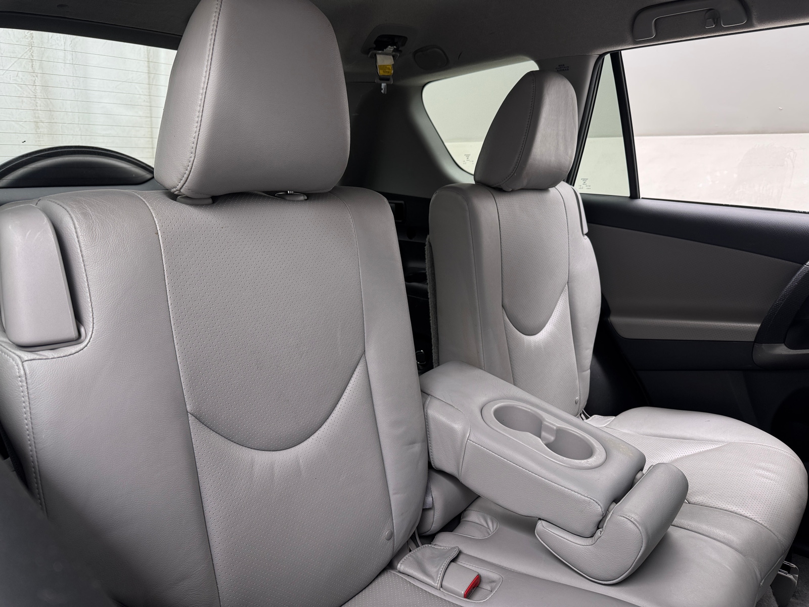 Thumbnail: 2012 Toyota RAV4 - 6