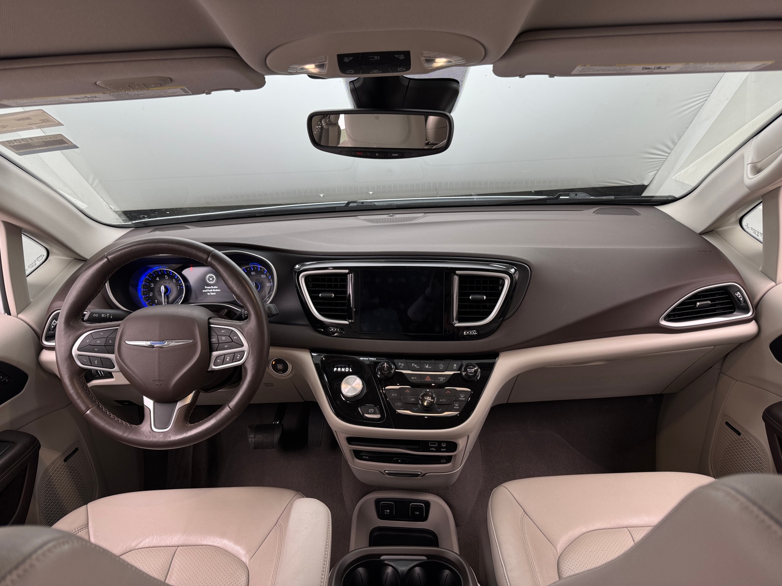 Thumbnail: 2020 Chrysler Pacifica - 2