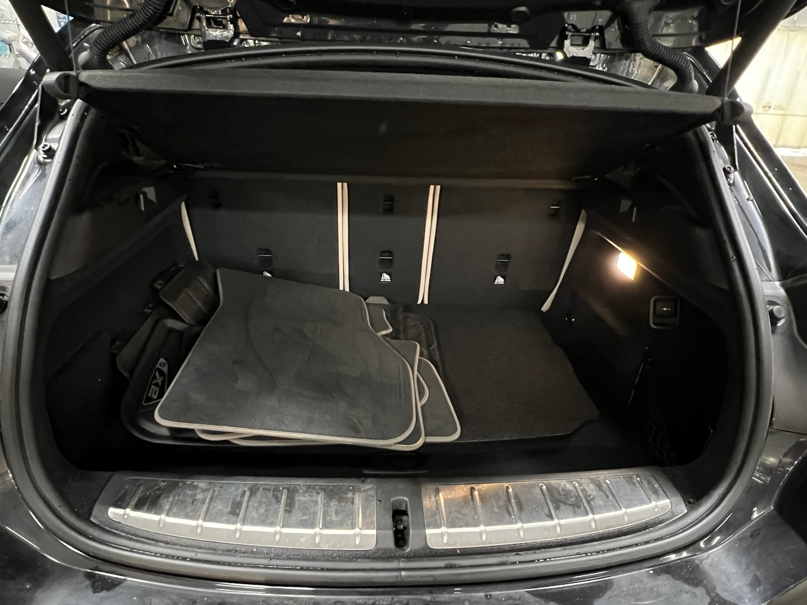 Thumbnail: 2018 BMW X2 - 6