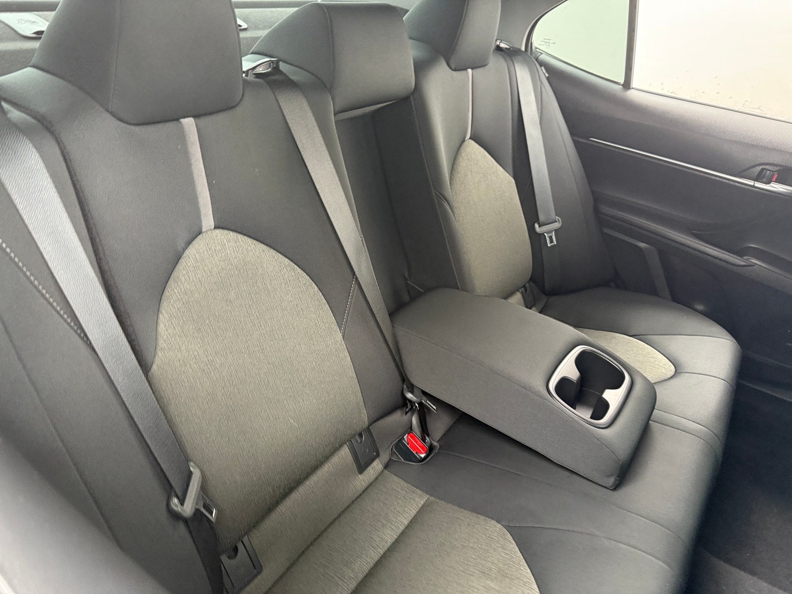 Thumbnail: 2022 Toyota Camry - 6