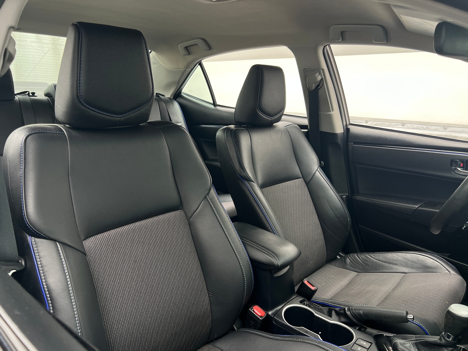 Thumbnail: 2018 Toyota Corolla - 2