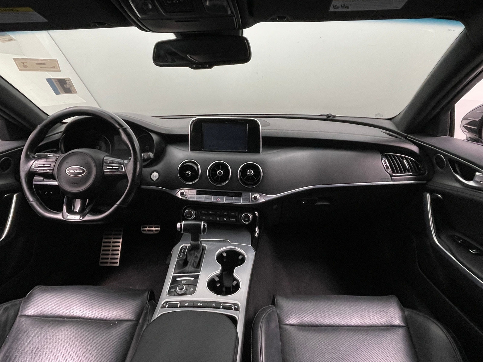 Thumbnail: 2020 Kia Stinger - 2