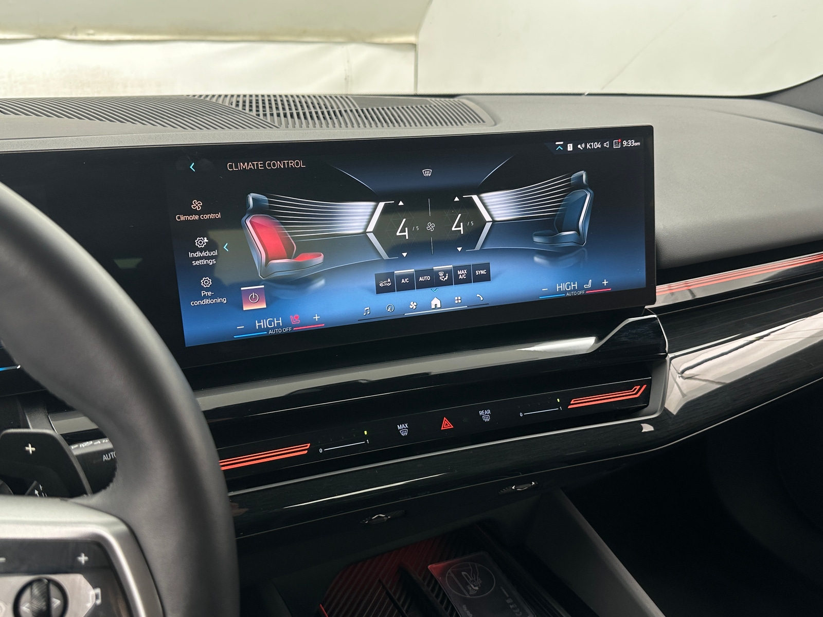 Thumbnail: 2026 BMW 5 Series - 3