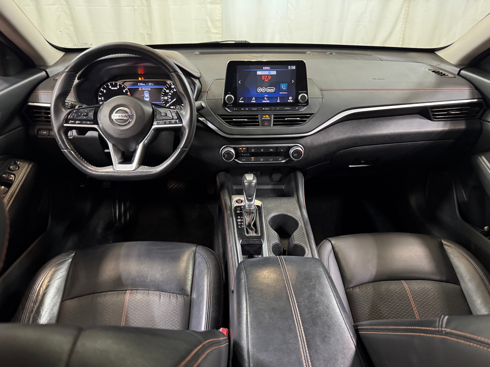 Thumbnail: 2019 Nissan Altima - 3