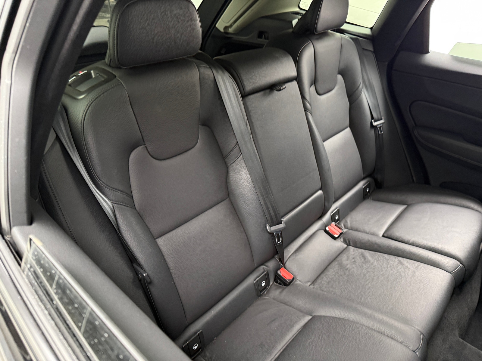 Thumbnail: 2023 Volvo XC60 - 5