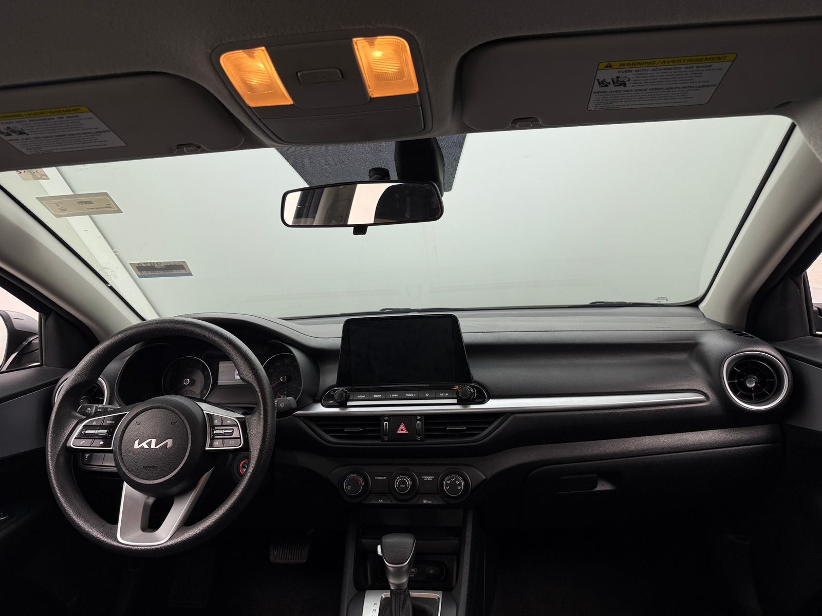 Thumbnail: 2024 Kia Forte - 3