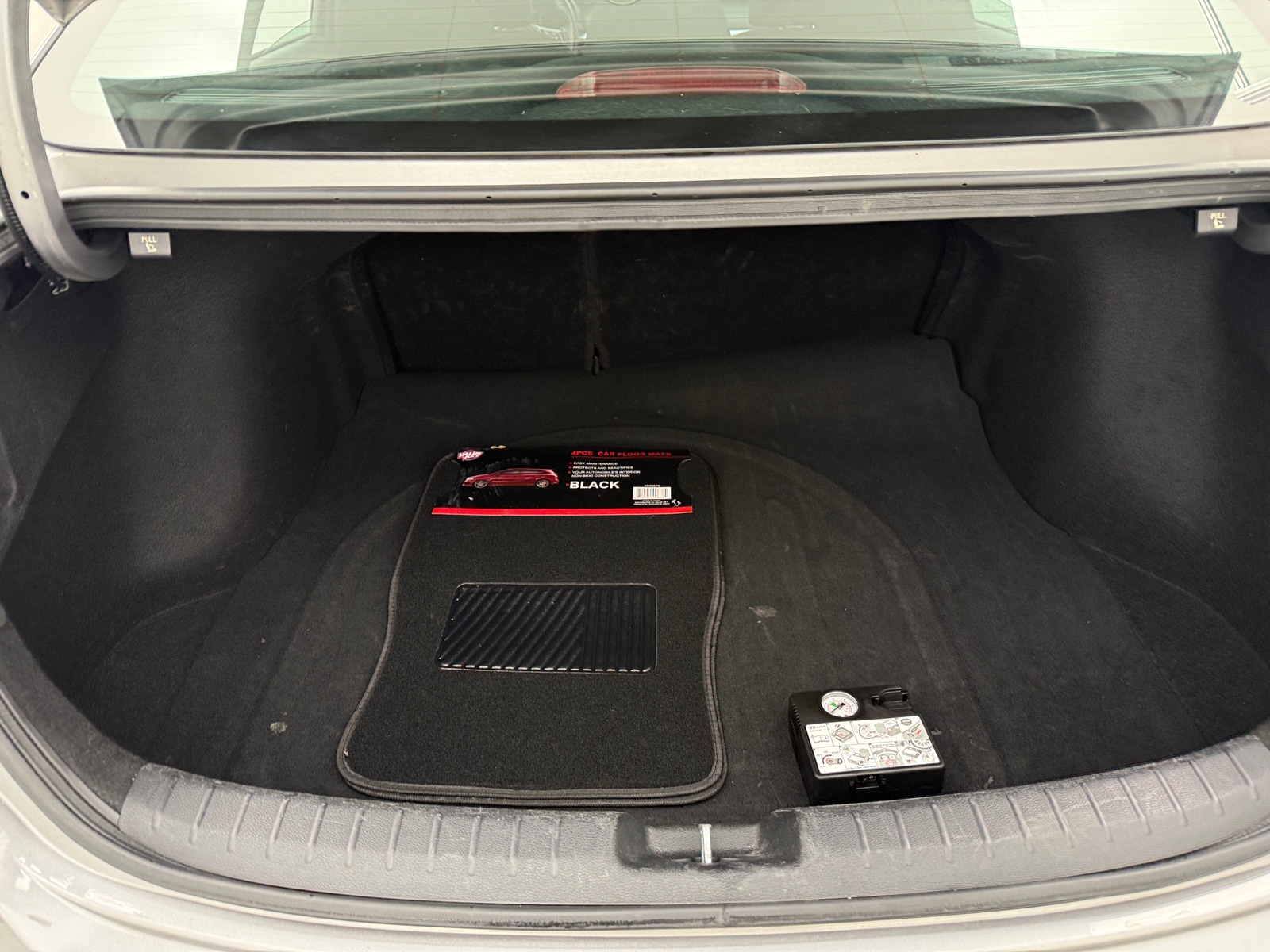 Thumbnail: 2024 Kia Forte - 7