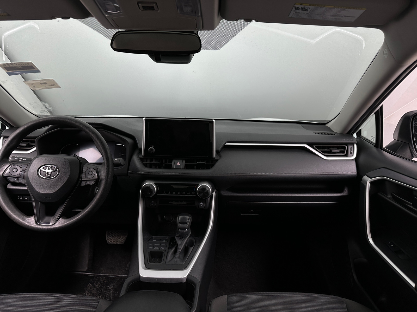 Thumbnail: 2024 Toyota RAV4 - 3