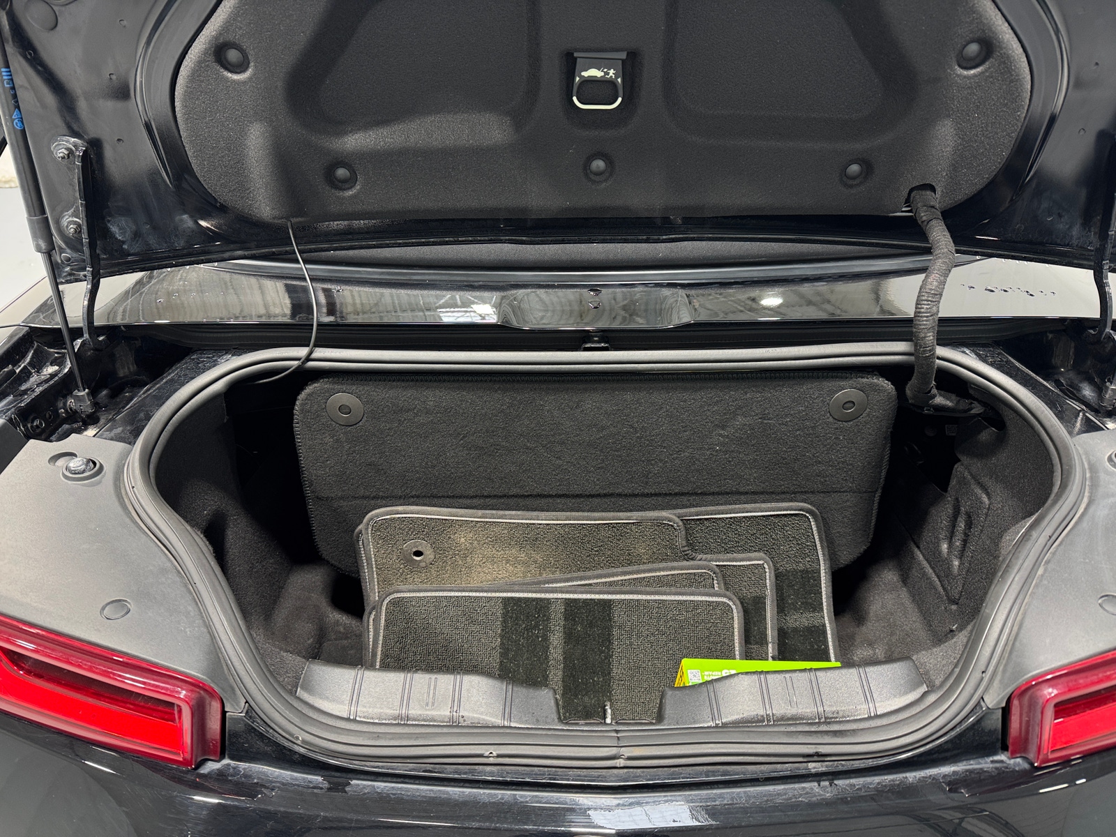 Thumbnail: 2017 Chevrolet Camaro - 6