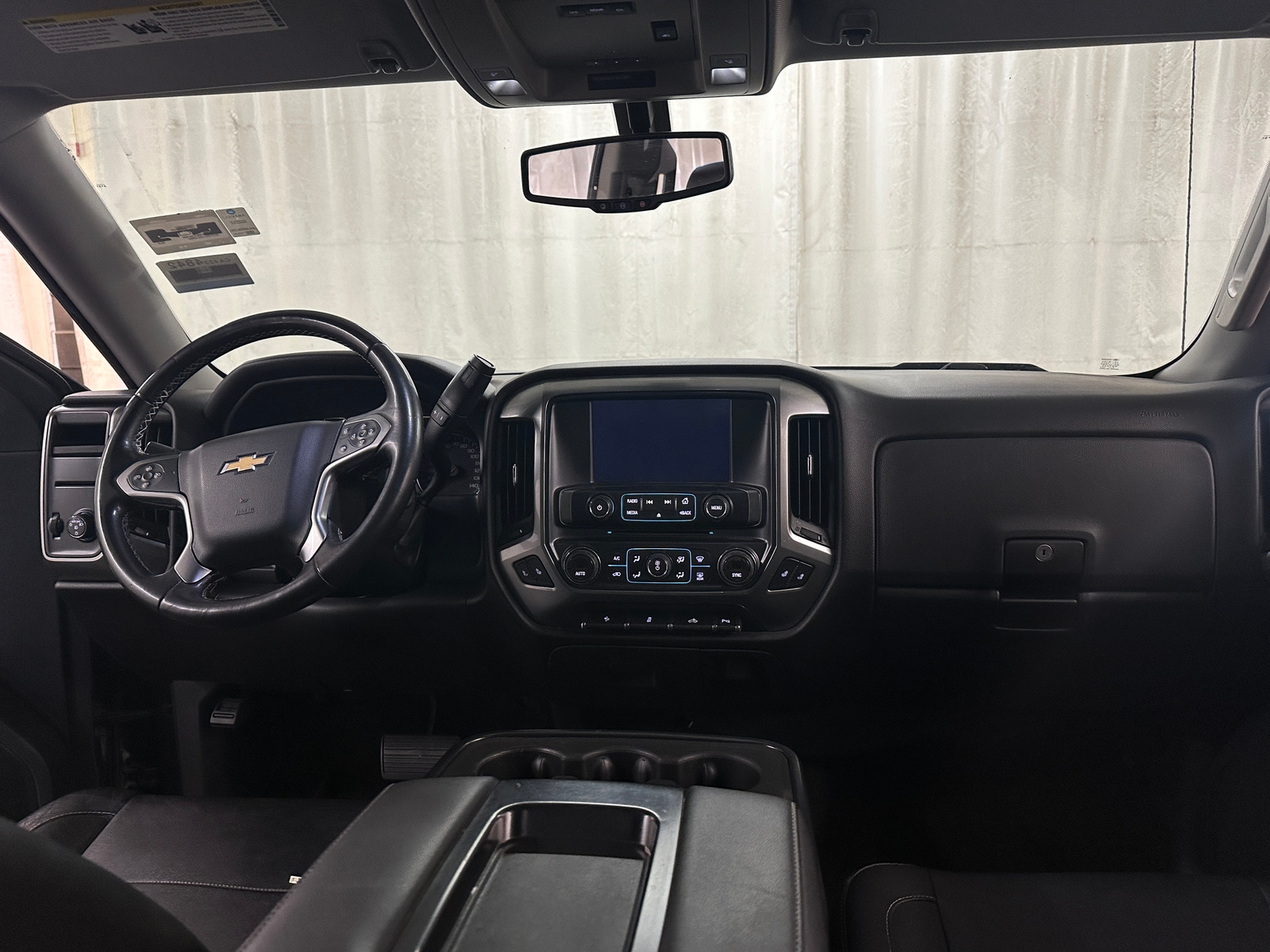 Thumbnail: 2016 Chevrolet Silverado 1500 - 3