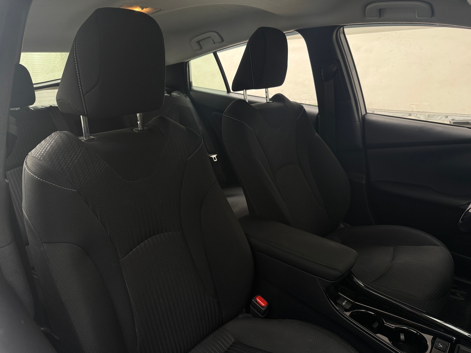 Thumbnail: 2022 Toyota Prius Prime - 2