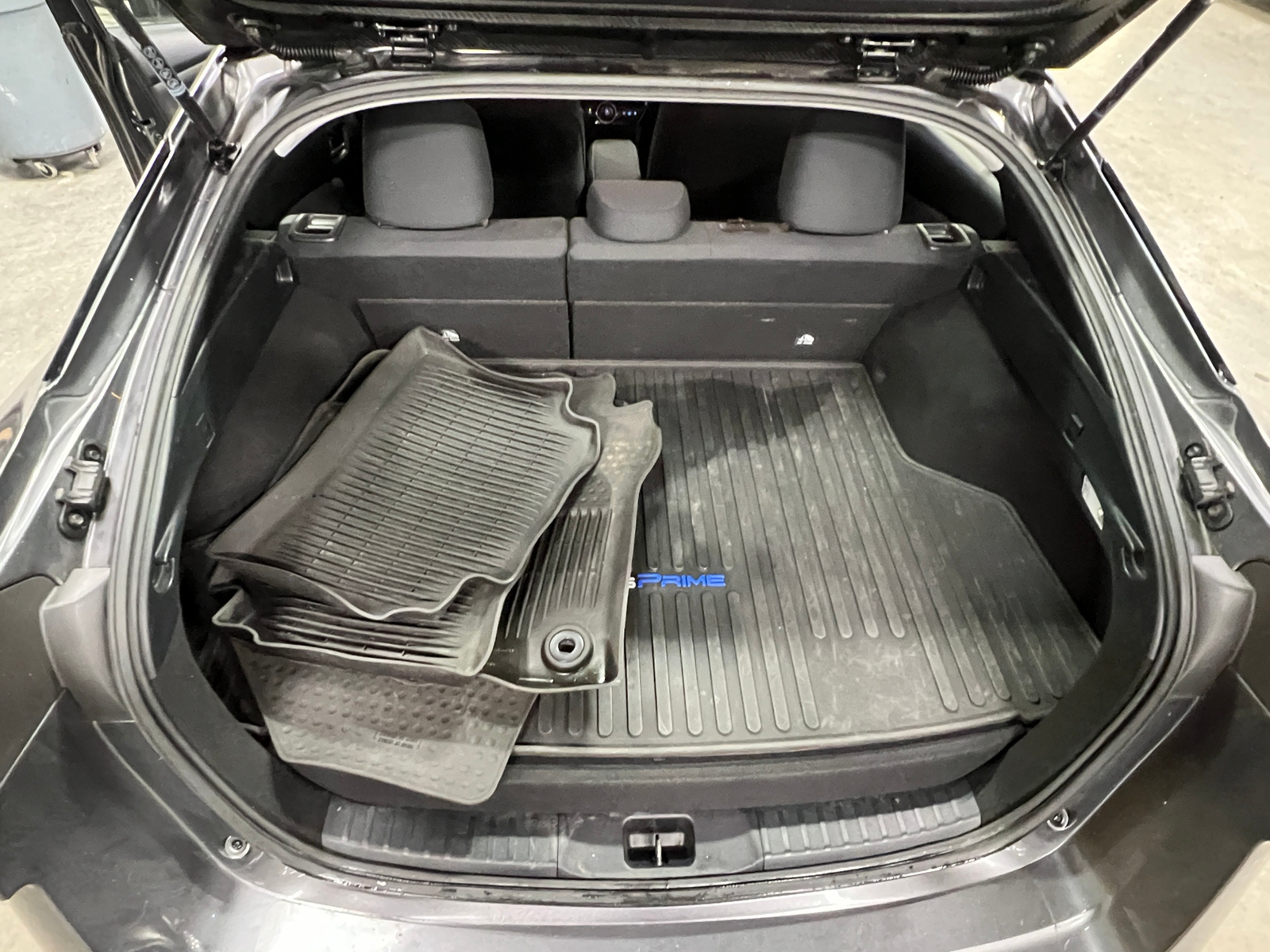 Thumbnail: 2022 Toyota Prius Prime - 7