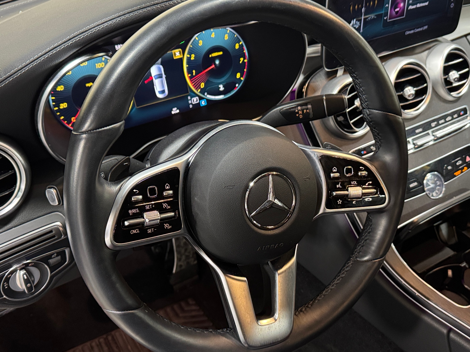Thumbnail: 2023 Mercedes-Benz C-Class - 3