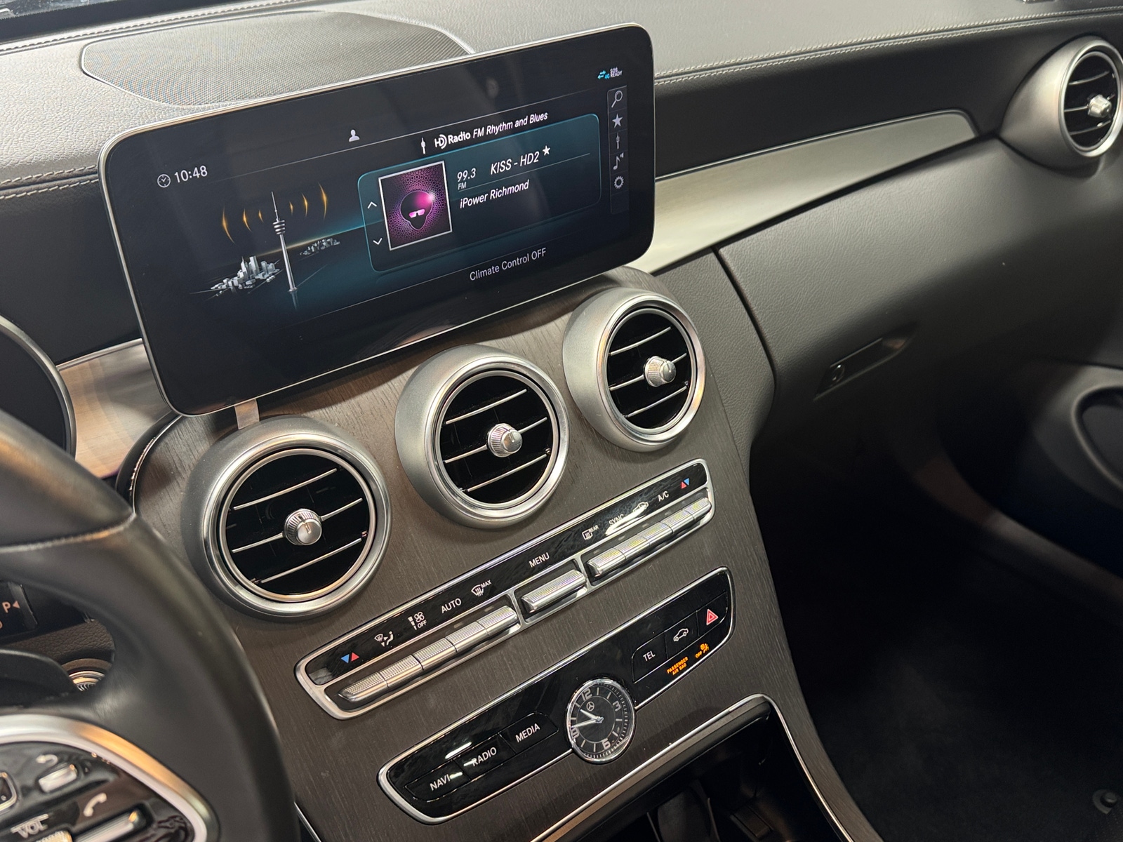 Thumbnail: 2023 Mercedes-Benz C-Class - 2