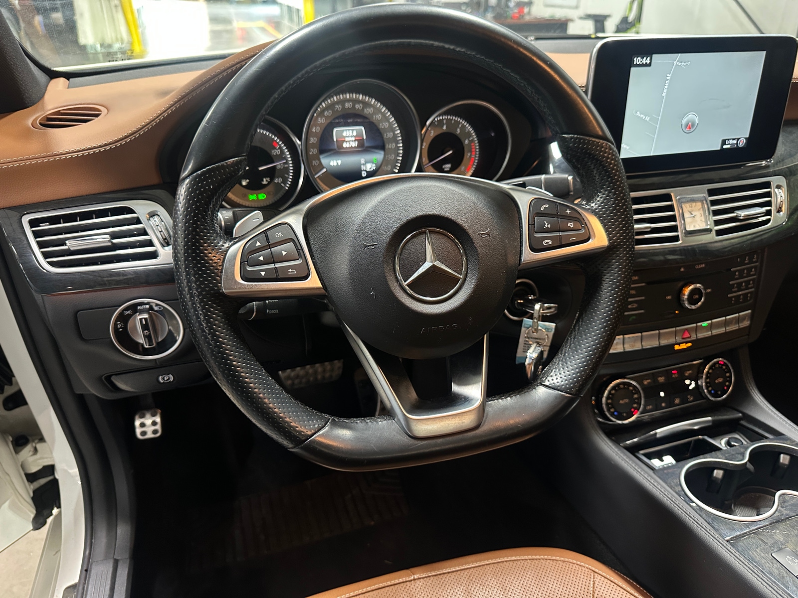 Thumbnail: 2016 Mercedes-Benz CLS - 4