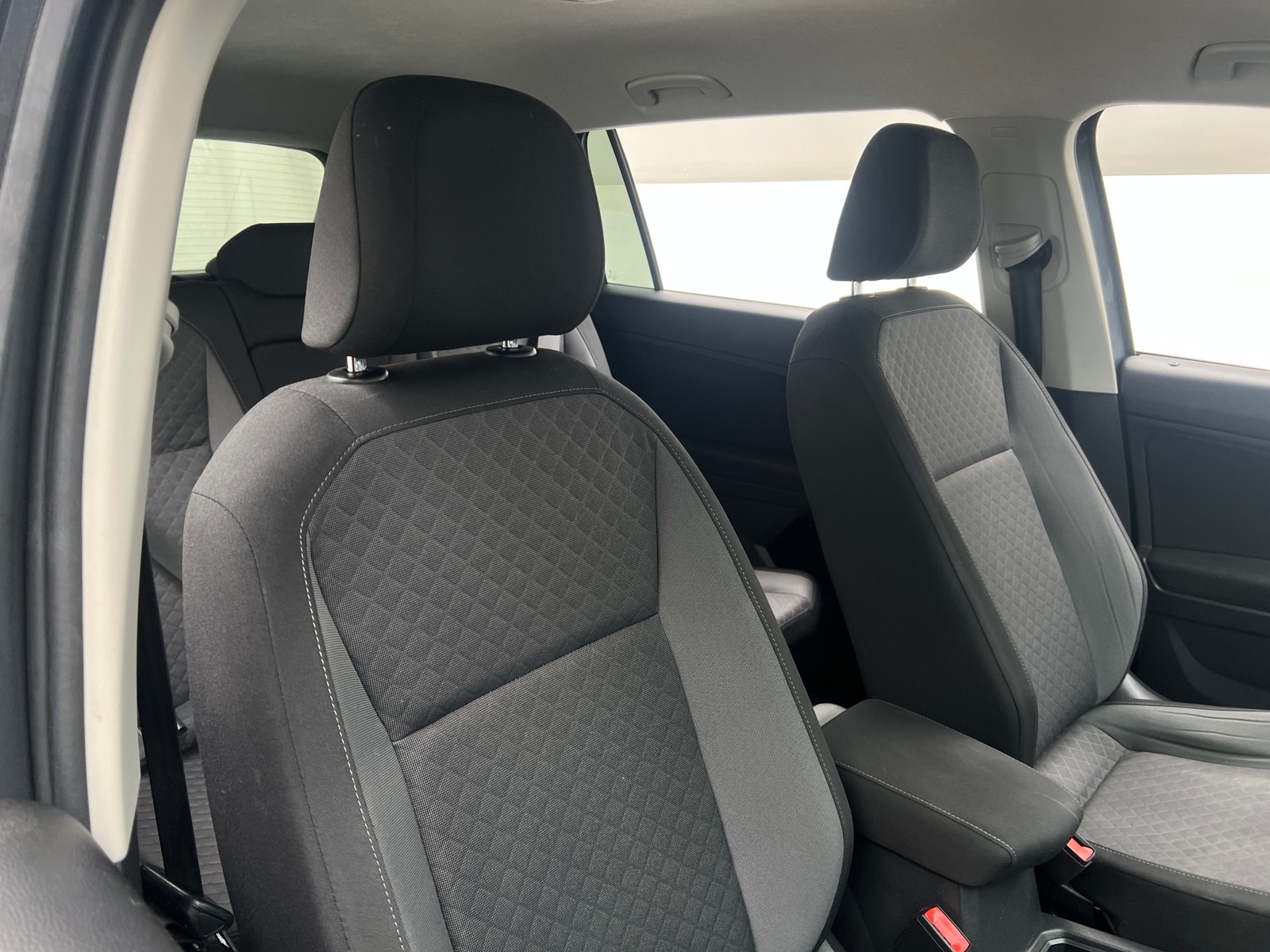 Thumbnail: 2019 Volkswagen Tiguan - 2