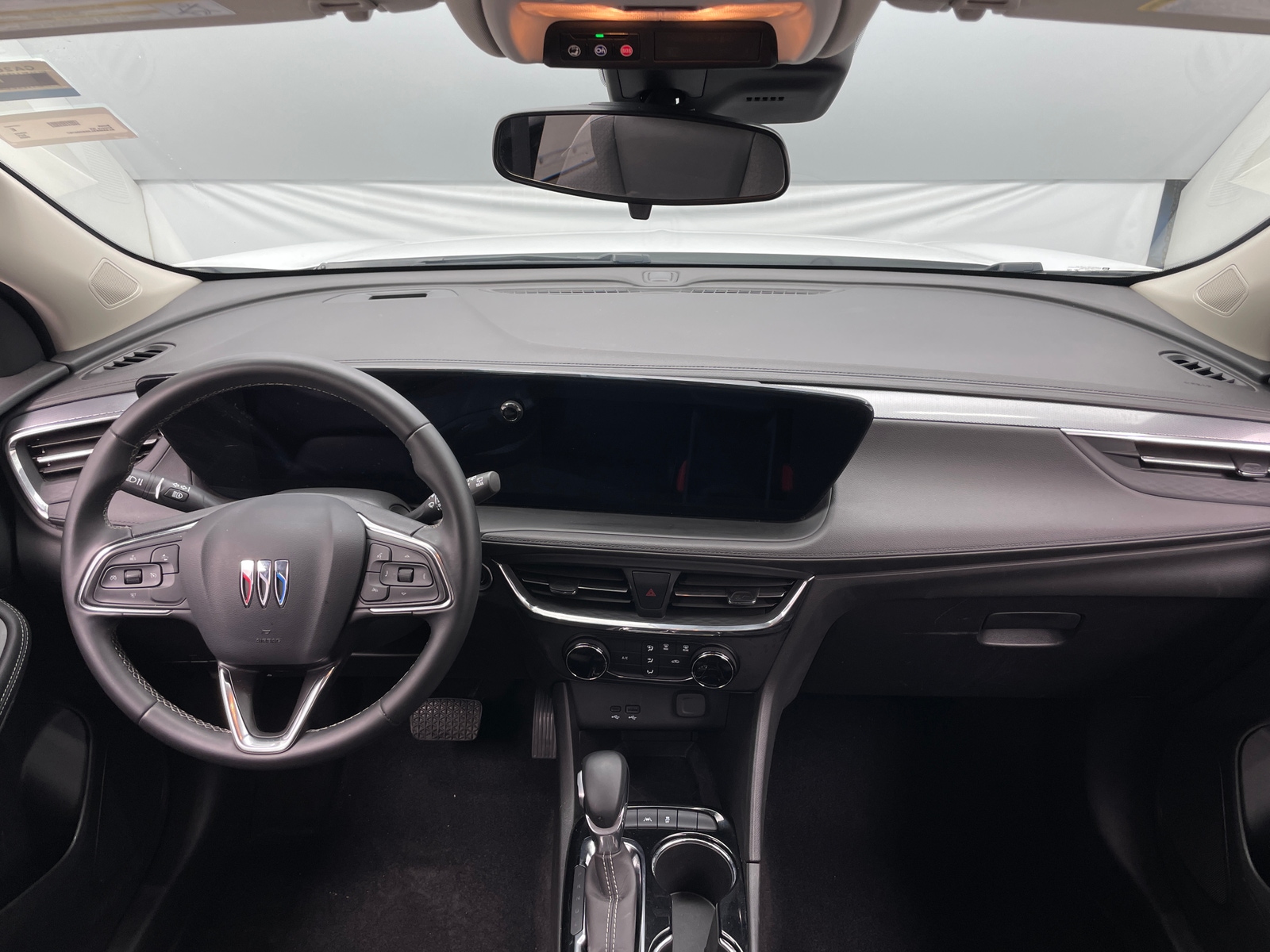 Thumbnail: 2025 Buick Encore GX - 2