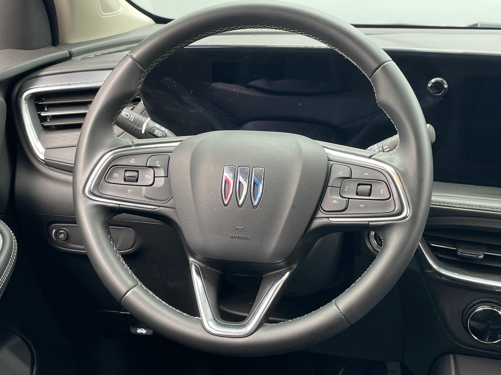 Thumbnail: 2025 Buick Encore GX - 4