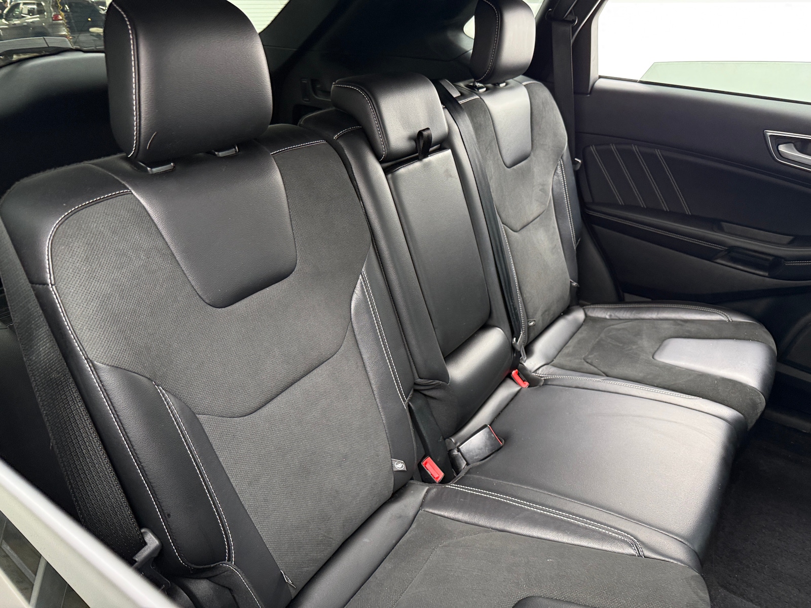 Thumbnail: 2022 Ford Edge - 5