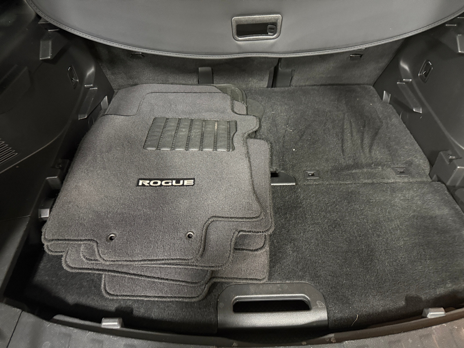 Thumbnail: 2015 Nissan Rogue - 7