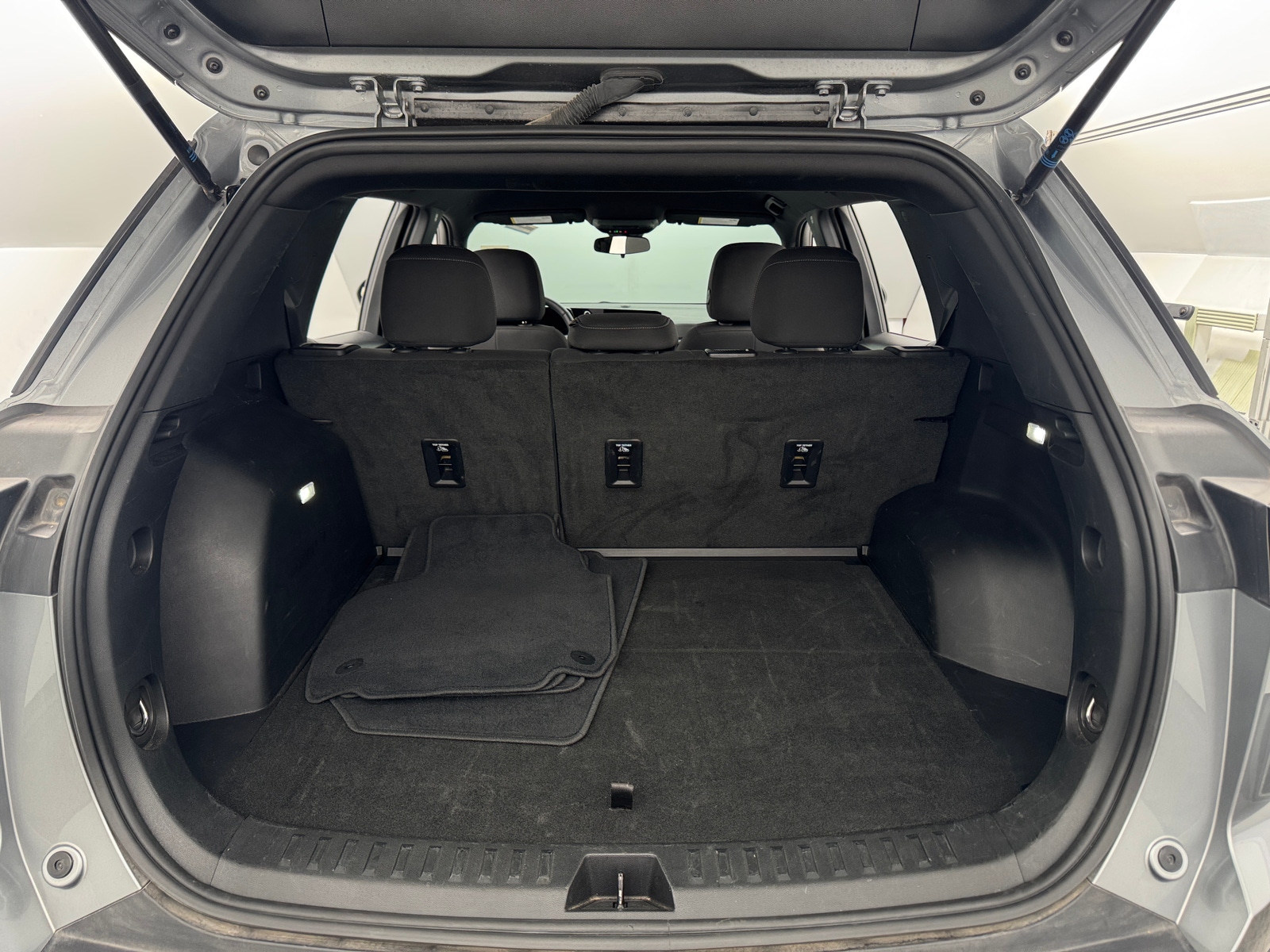 Thumbnail: 2025 Chevrolet Equinox - 7