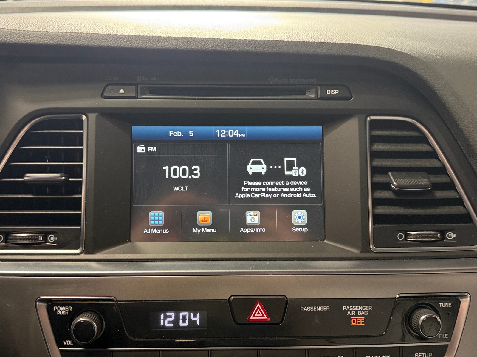 Thumbnail: 2016 Hyundai Sonata - 4