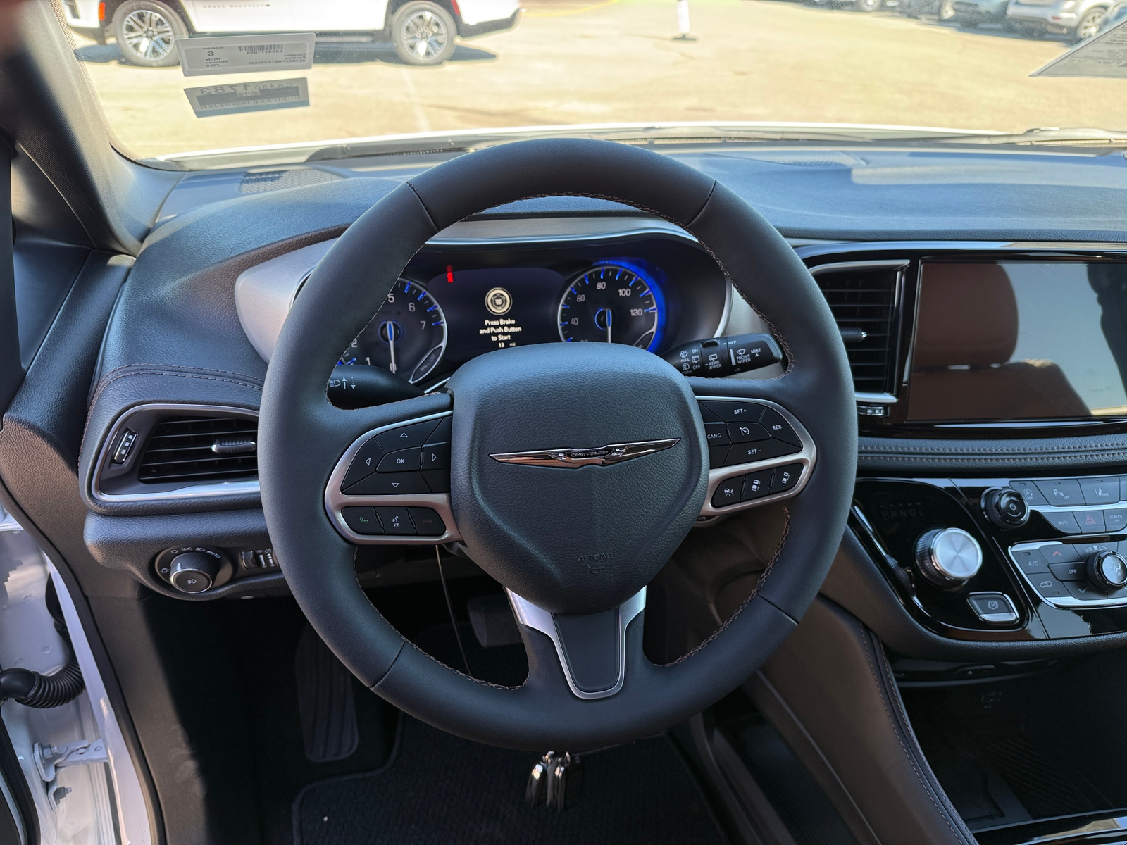 Thumbnail: 2026 Chrysler Pacifica - 4