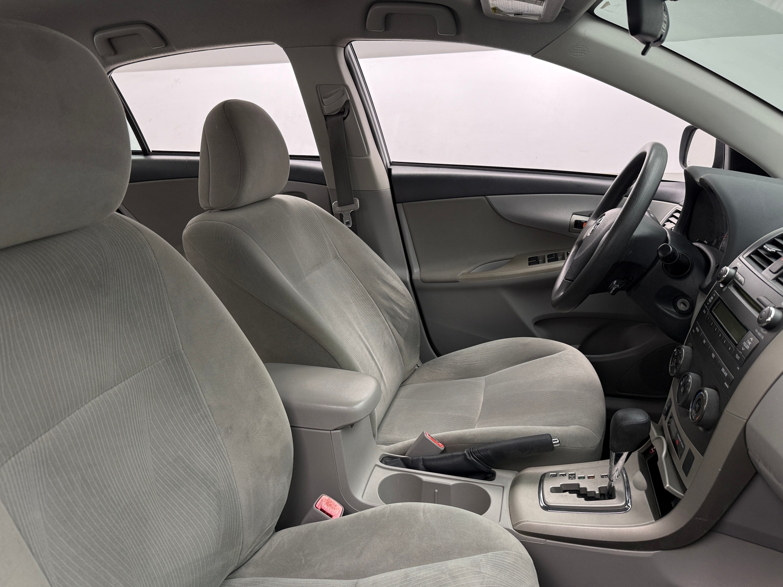 Thumbnail: 2011 Toyota Corolla - 2