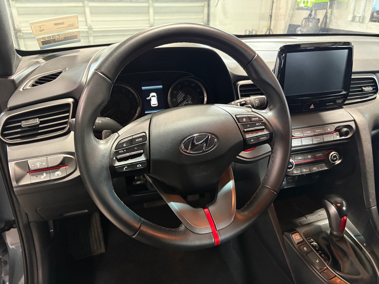 Thumbnail: 2020 Hyundai Veloster - 5