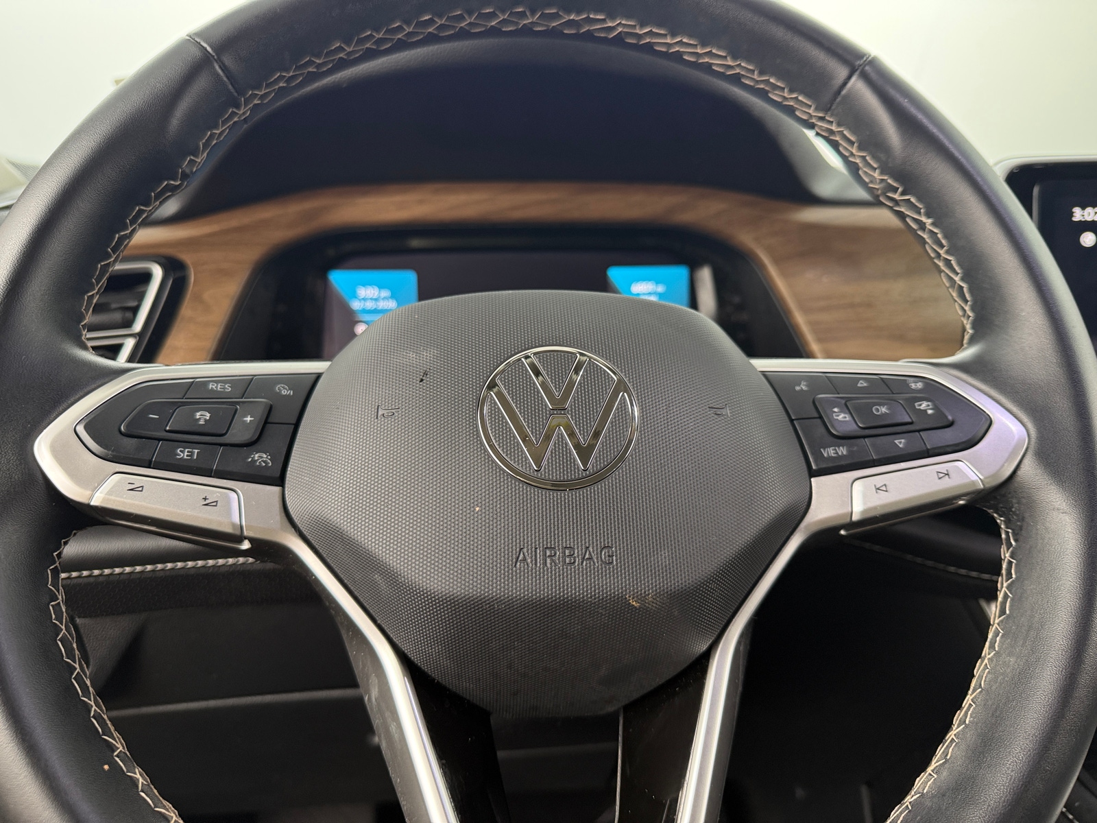 Thumbnail: 2025 Volkswagen Atlas - 4