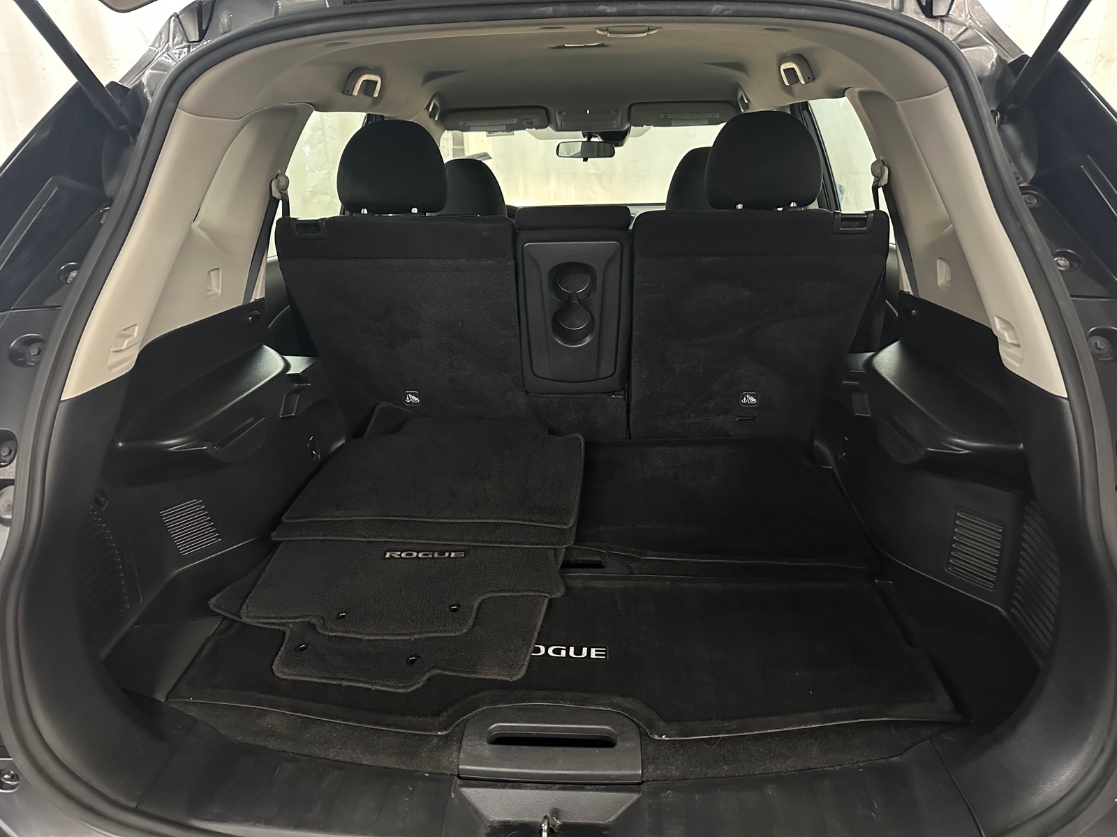 Thumbnail: 2020 Nissan Rogue - 7