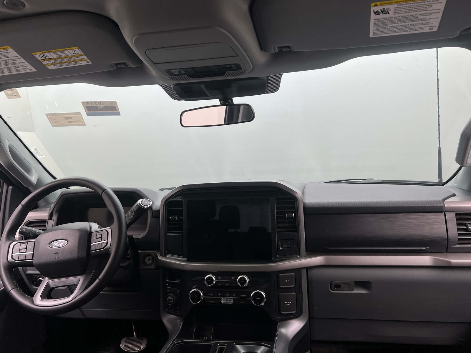 Thumbnail: 2025 Ford Econoline - 3