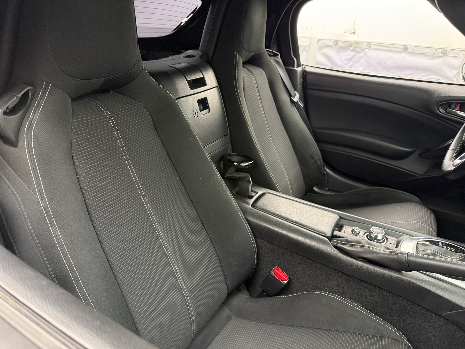 Thumbnail: 2017 Fiat 124 Spider - 2