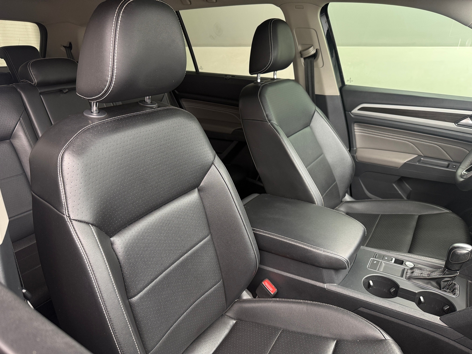 Thumbnail: 2021 Volkswagen Atlas - 2