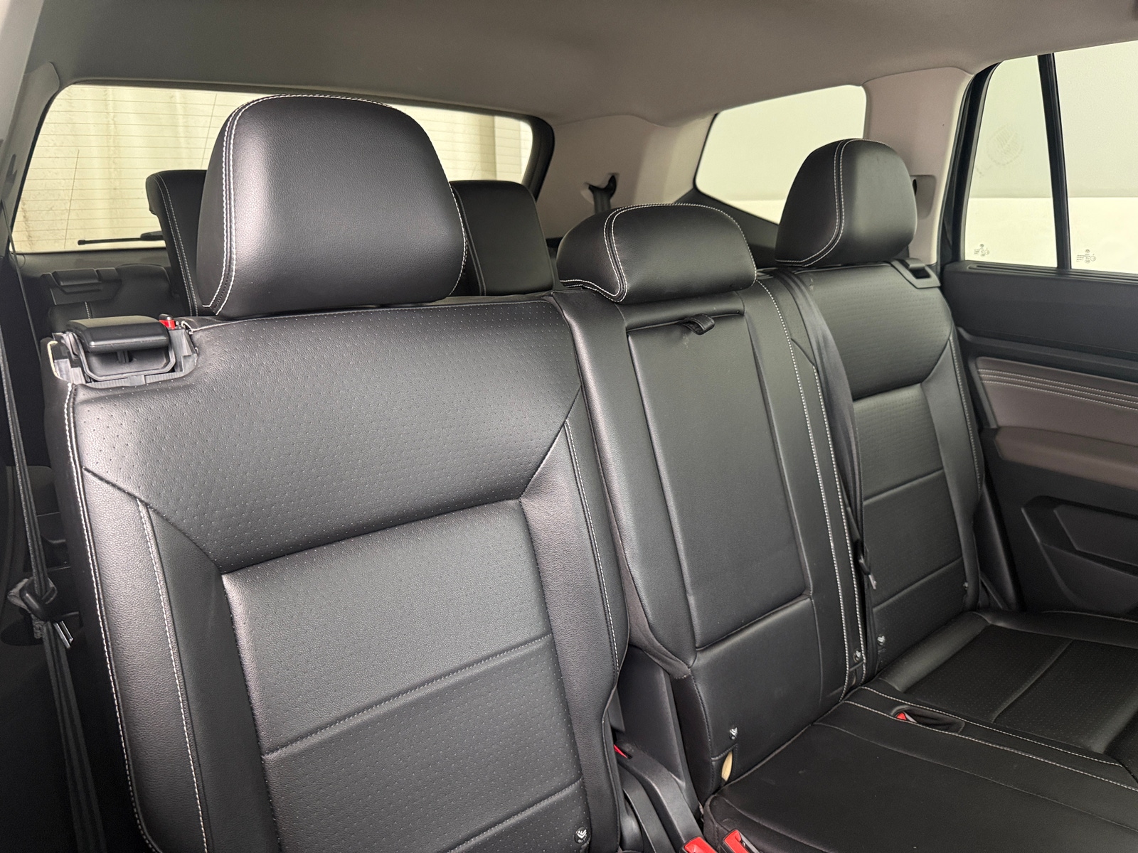 Thumbnail: 2021 Volkswagen Atlas - 6